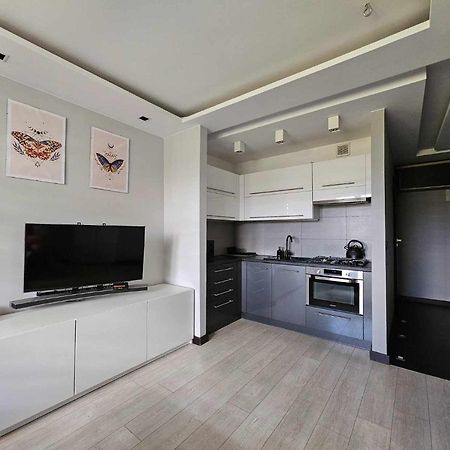 Apartament W Centrum Miasta Z Balkonem Jastrzębie Zdrój Buitenkant foto