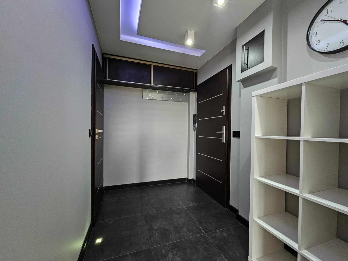 Apartament W Centrum Miasta Z Balkonem Jastrzębie Zdrój Buitenkant foto